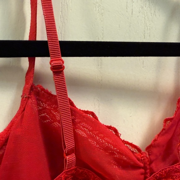 Bralette - Picture 7 of 7